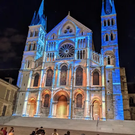 Le Bapteme De Clovis * Reims